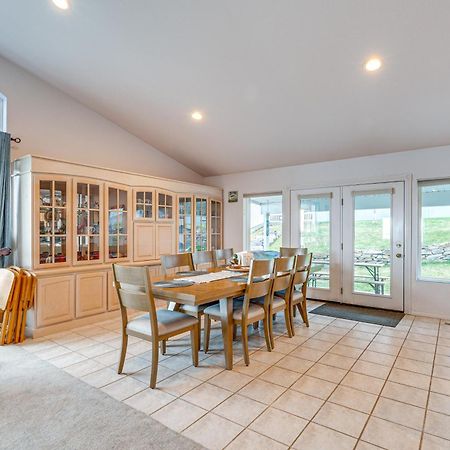 Inviting Great Falls Home With Wraparound Deck! Exterior photo