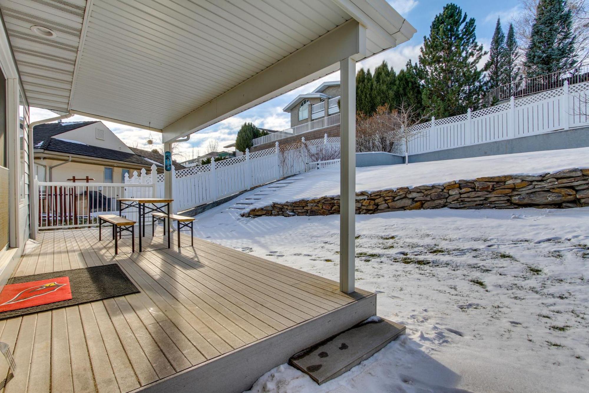 Inviting Great Falls Home With Wraparound Deck! Exterior photo
